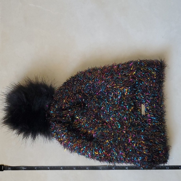 NWOT Steve Madden Black-Multicolored Beanie w/Pom - Picture 8 of 8